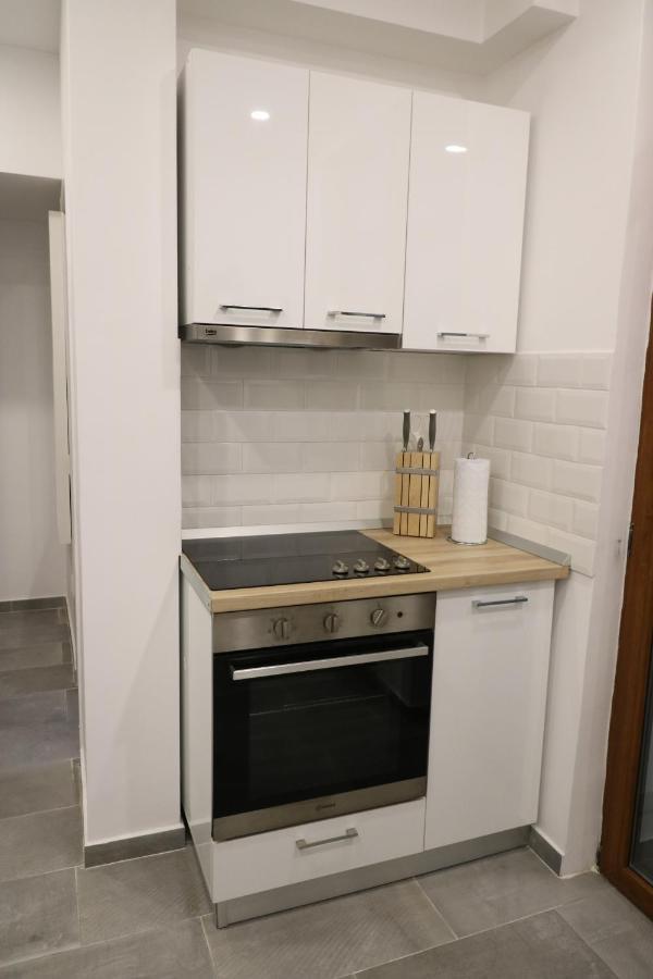 Cozy Novotel Studio - Free Minibar - Quiet & Peace Bucharest Exterior photo